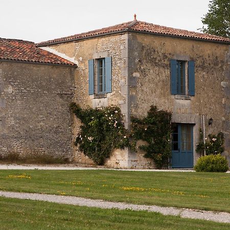 Chambres D'Hotes Logis De L'Astree Saint-Bris-des-Bois Екстериор снимка